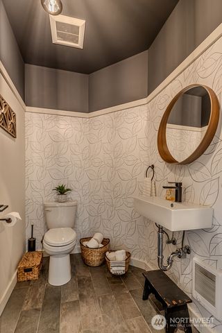 1043 Linwood Avenue, Wenatchee, WA 98801