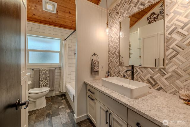 1043 Linwood Avenue, Wenatchee, WA 98801