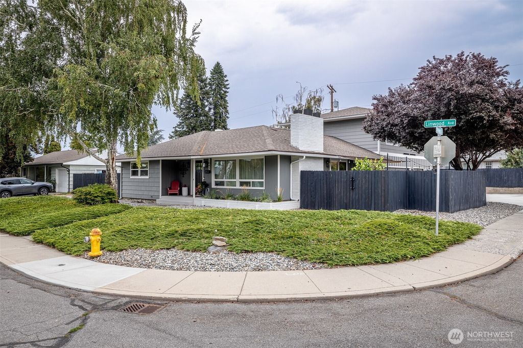 1043 Linwood Avenue, Wenatchee, WA 98801