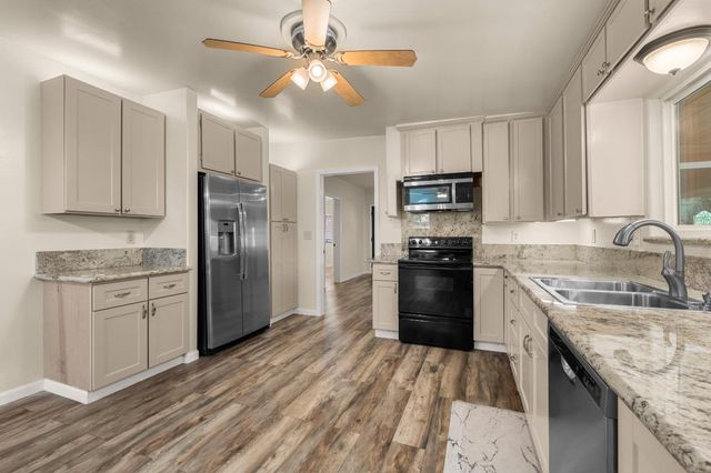 4612 South Point Road, Diamond Springs, CA 95667