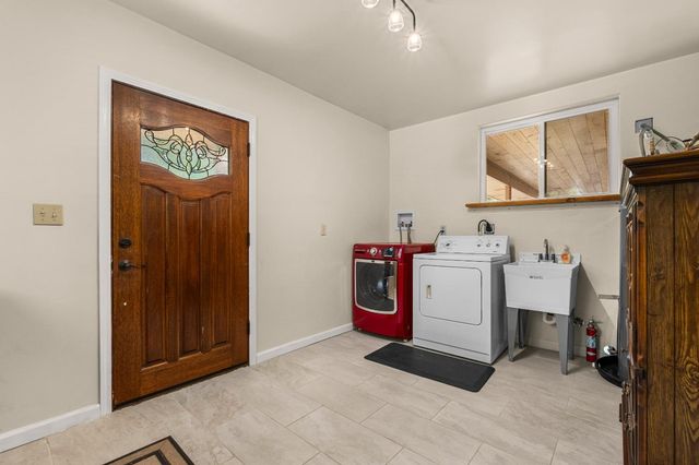 4612 South Point Road, Diamond Springs, CA 95667