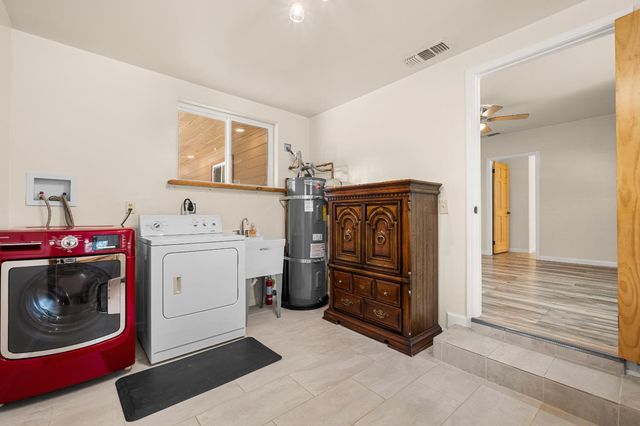 4612 South Point Road, Diamond Springs, CA 95667