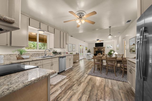 4612 South Point Road, Diamond Springs, CA 95667