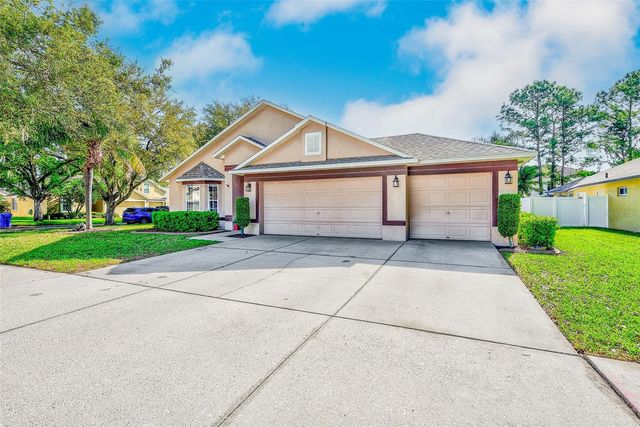 2927 HICKORY GROVE DRIVE, Valrico, FL 33596