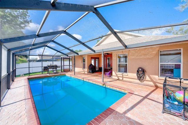 2927 HICKORY GROVE DRIVE, Valrico, FL 33596