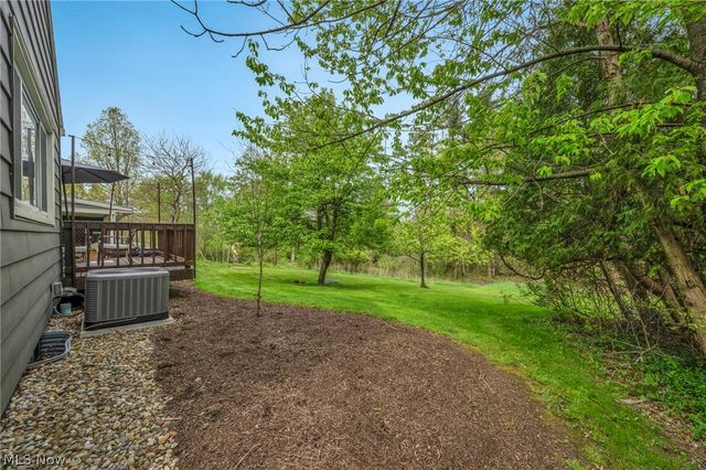7973 Skyline Drive, Broadview Heights, OH 44147