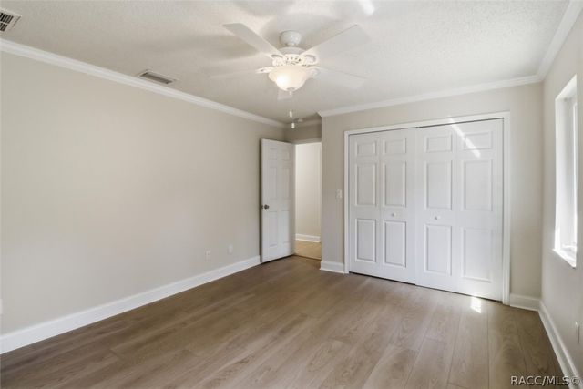 11857 W Riverhaven Drive, Homosassa, FL 34448