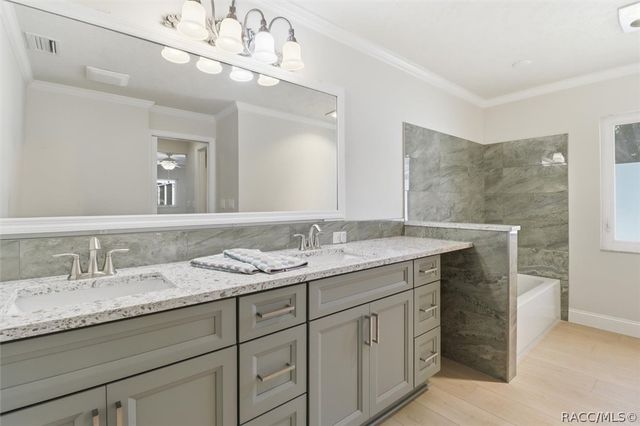11857 W Riverhaven Drive, Homosassa, FL 34448