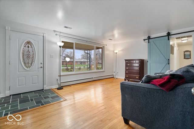 2730 Woodlawn Drive, Anderson, IN 46013