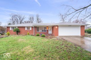2730 Woodlawn Drive, Anderson, IN 46013