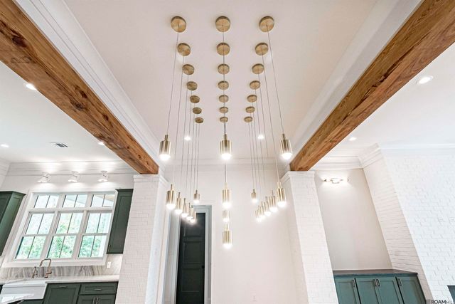 2860 Pointe-marie Dr, Baton Rouge, LA 70820