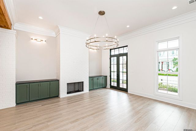 2860 Pointe-marie Dr, Baton Rouge, LA 70820