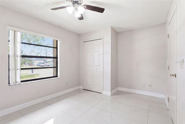 871 LAMPLIGHTER DRIVE NW, Palm Bay, FL 32907