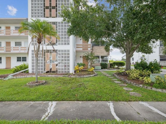 6015 19TH STREET N 117, St Petersburg, FL 33714