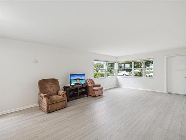 6015 19TH STREET N 117, St Petersburg, FL 33714