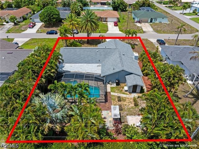 924 SE 21st LN, Cape Coral, FL 33990