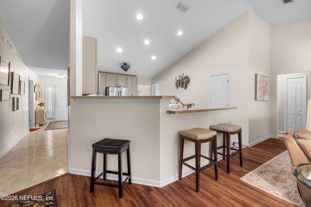 10905 STANTON HILLS Drive E, Jacksonville, FL 32222