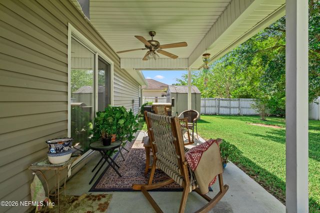 10905 STANTON HILLS Drive E, Jacksonville, FL 32222