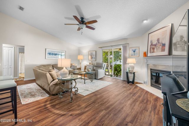 10905 STANTON HILLS Drive E, Jacksonville, FL 32222