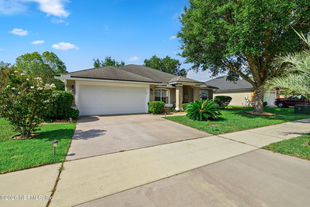 10905 STANTON HILLS Drive E, Jacksonville, FL 32222