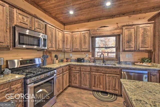 187 Hayden Way Drive, Morganton, GA 30560