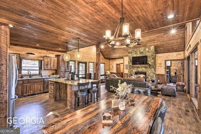 187 Hayden Way Drive, Morganton, GA 30560