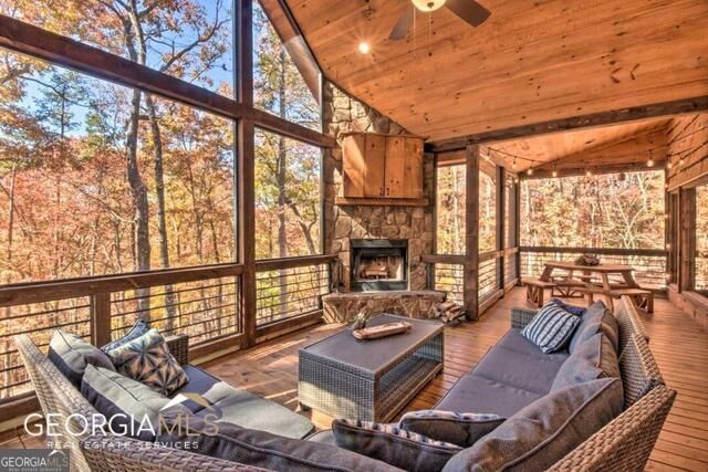 187 Hayden Way Drive, Morganton, GA 30560