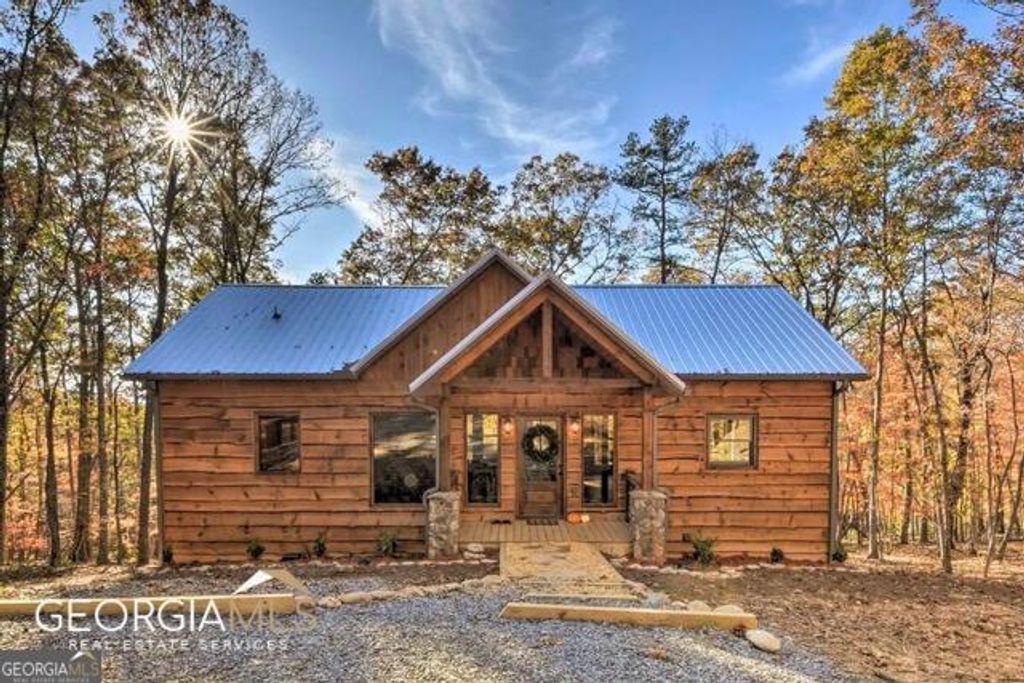 187 Hayden Way Drive, Morganton, GA 30560