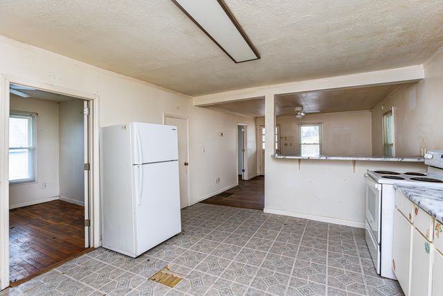 212 Montgomery Avenue, Mt Sterling, KY 40353