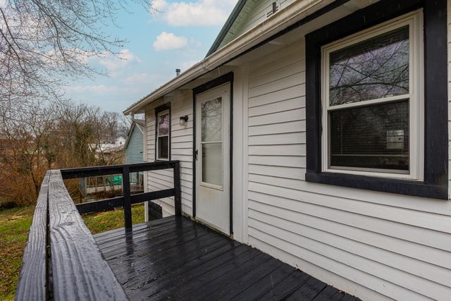 212 Montgomery Avenue, Mt Sterling, KY 40353