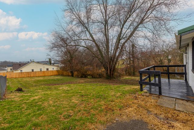 212 Montgomery Avenue, Mt Sterling, KY 40353