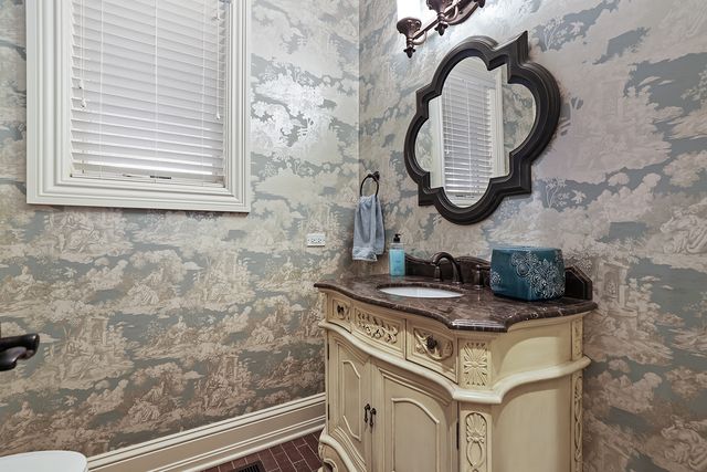 12650 Brighton Court, Mokena, IL 60448