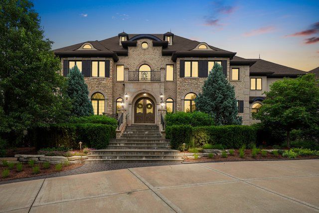 12650 Brighton Court, Mokena, IL 60448