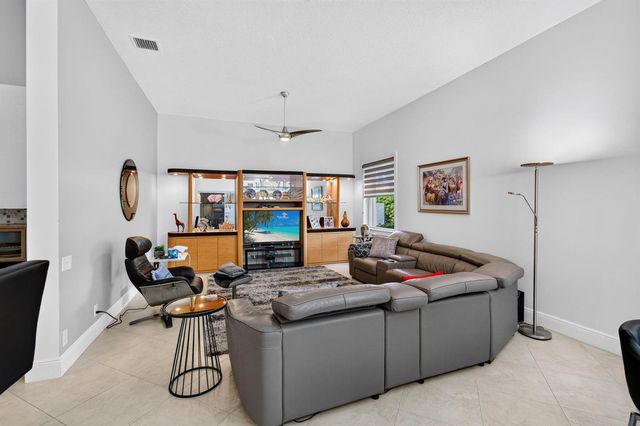 8969 Torcello Way, Boynton Beach, FL 33472