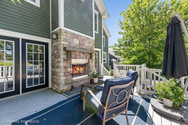 318 W Lake Street, Barrington, IL 60010