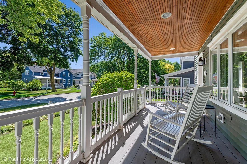 318 W Lake Street, Barrington, IL 60010 — photo 3