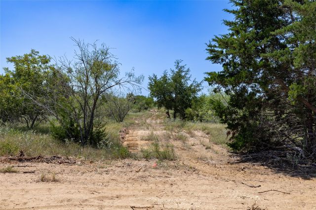 200 Tumbleweed TRL, Dale, TX 78616