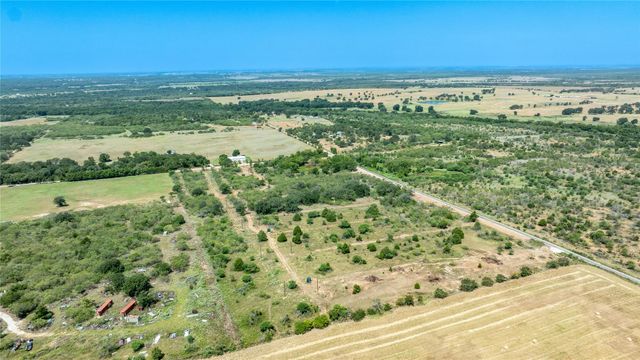 200 Tumbleweed TRL, Dale, TX 78616