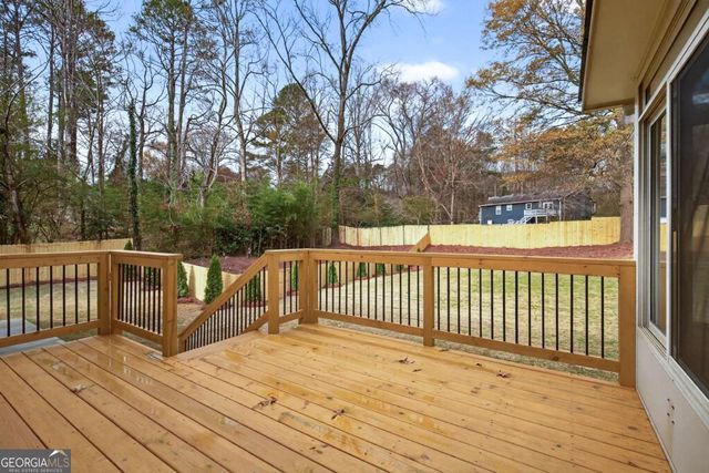 245 Doeskin Trail SE, Smyrna, GA 30082