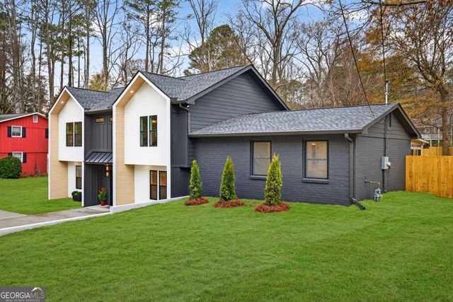 245 Doeskin Trail SE, Smyrna, GA 30082