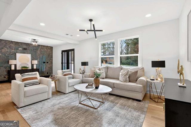 245 Doeskin Trail SE, Smyrna, GA 30082