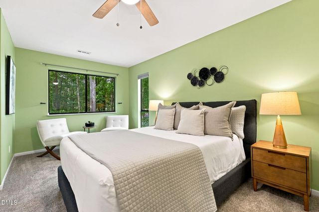 612 Cedar Brook Way, Chapel Hill, NC 27516