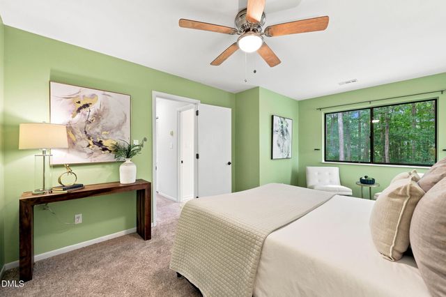 612 Cedar Brook Way, Chapel Hill, NC 27516