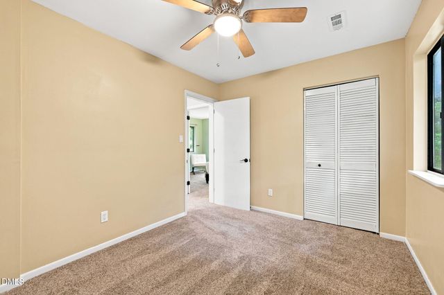 612 Cedar Brook Way, Chapel Hill, NC 27516