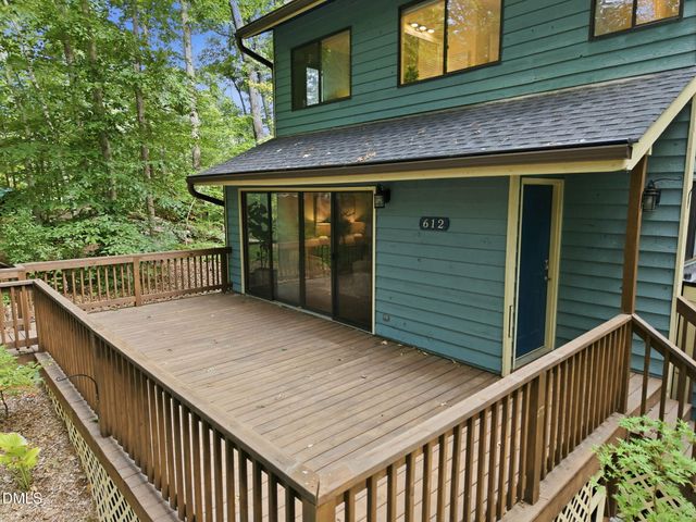612 Cedar Brook Way, Chapel Hill, NC 27516