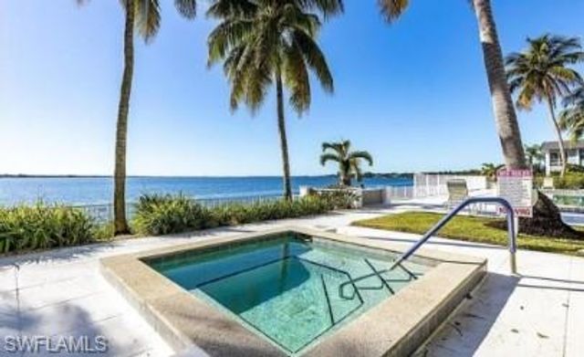 3350 N Key DR # 713, North Fort Myers, FL 33903