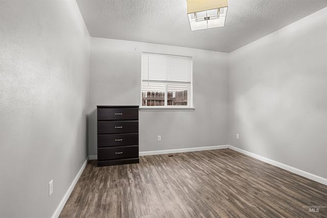 1238 Inca Dr, Twin Falls, ID 83301