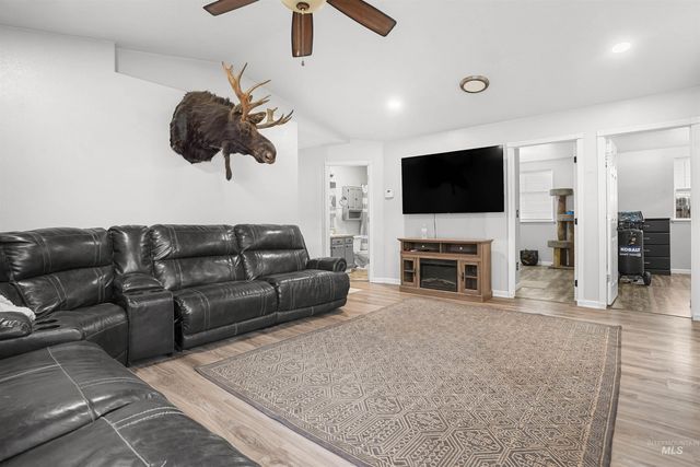 1238 Inca Dr, Twin Falls, ID 83301