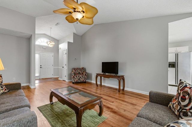 1436 Seahouse Ct., Surfside Beach, SC 29575