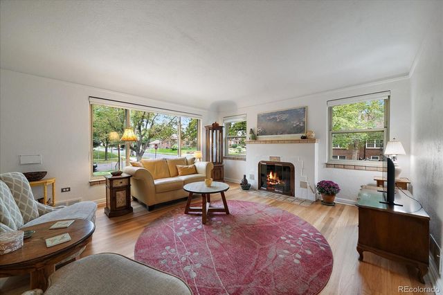 1201 Hudson Street, Denver, CO 80220